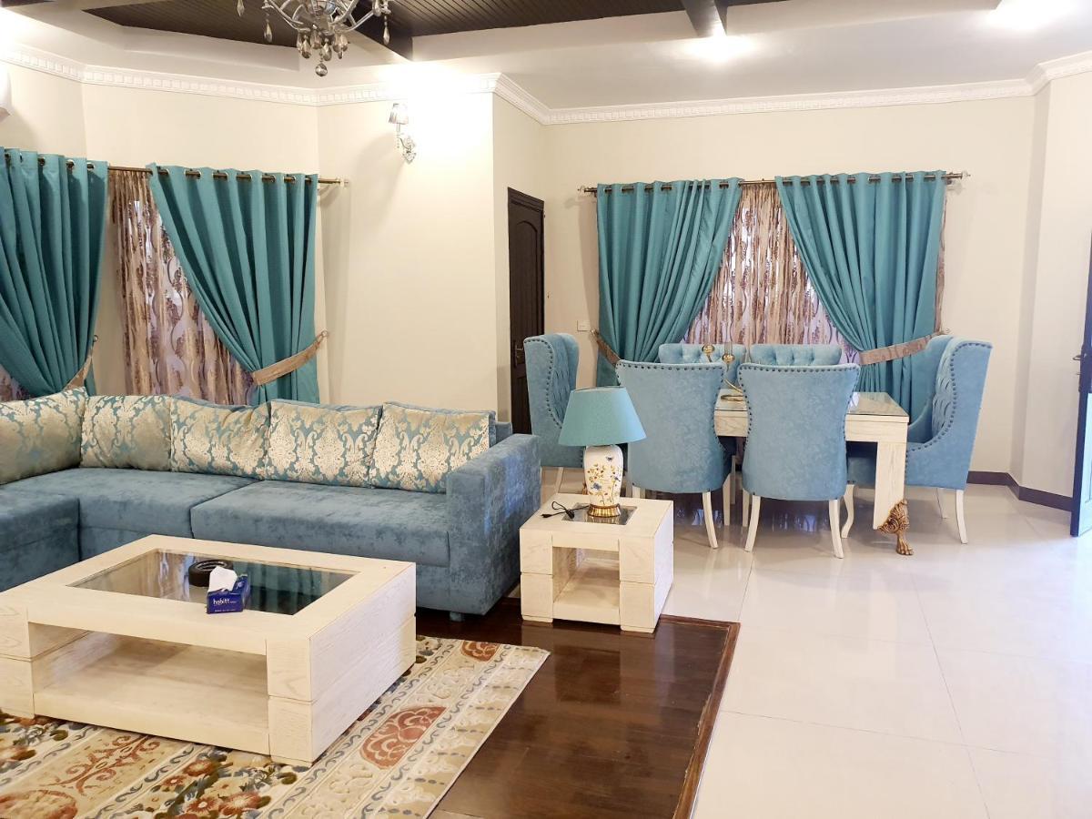 Royal Villa F-10/2 Islamabad Eksteriør billede