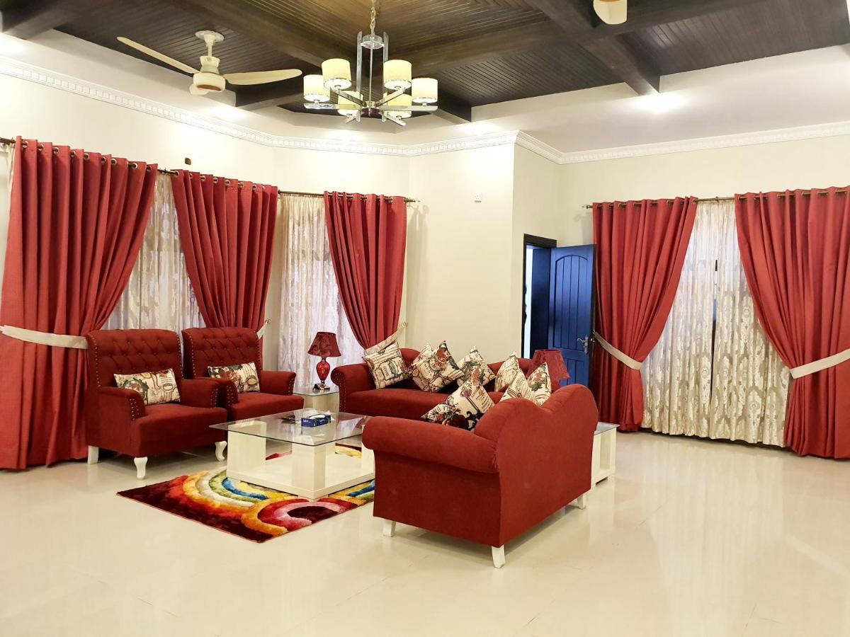 Royal Villa F-10/2 Islamabad Eksteriør billede